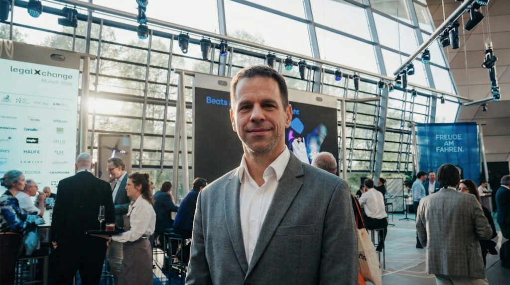 Máté Kakas at LegalXChange